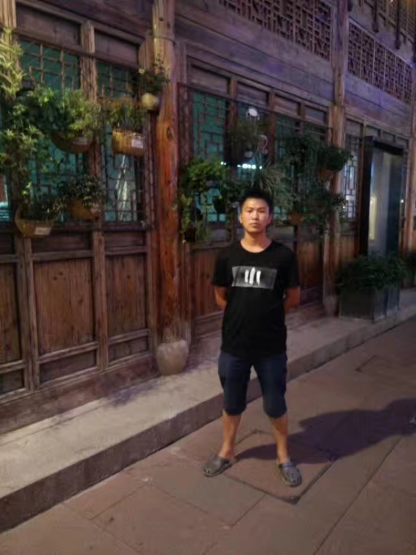 回忆的第一张照片--上饶相亲服务中心