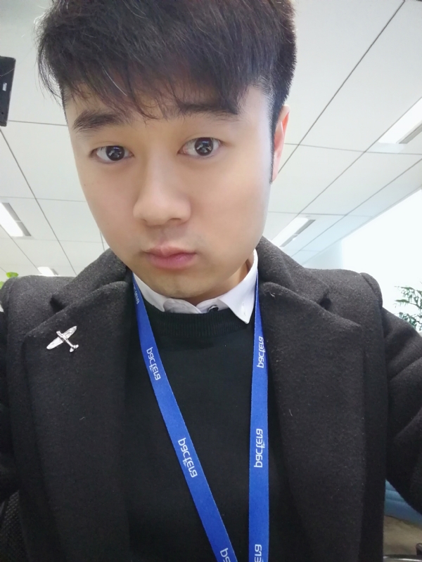 择一爱与被爱的第一张照片--上饶相亲服务中心