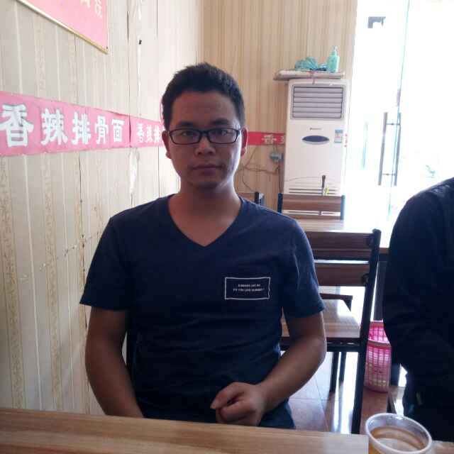 会哭的星星的第三张照片--上饶相亲服务中心