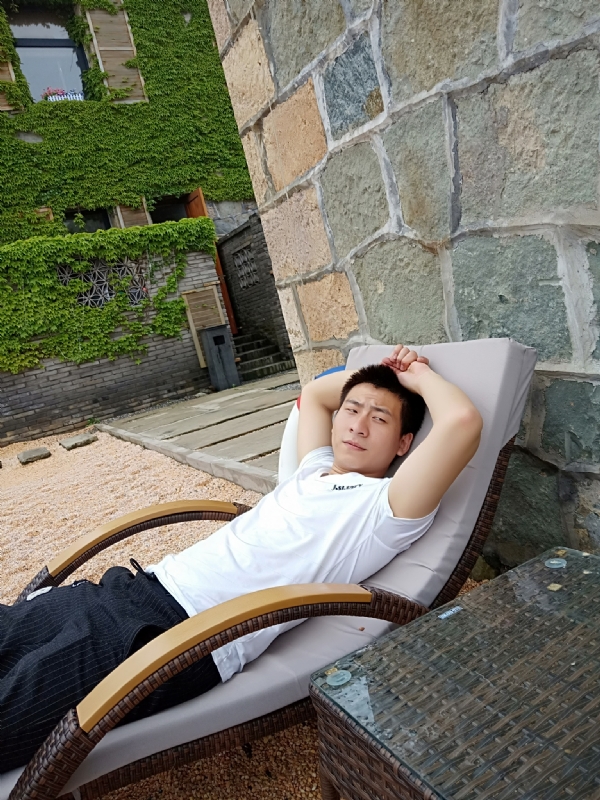 真心寻找另一半的第一张照片--上饶相亲服务中心