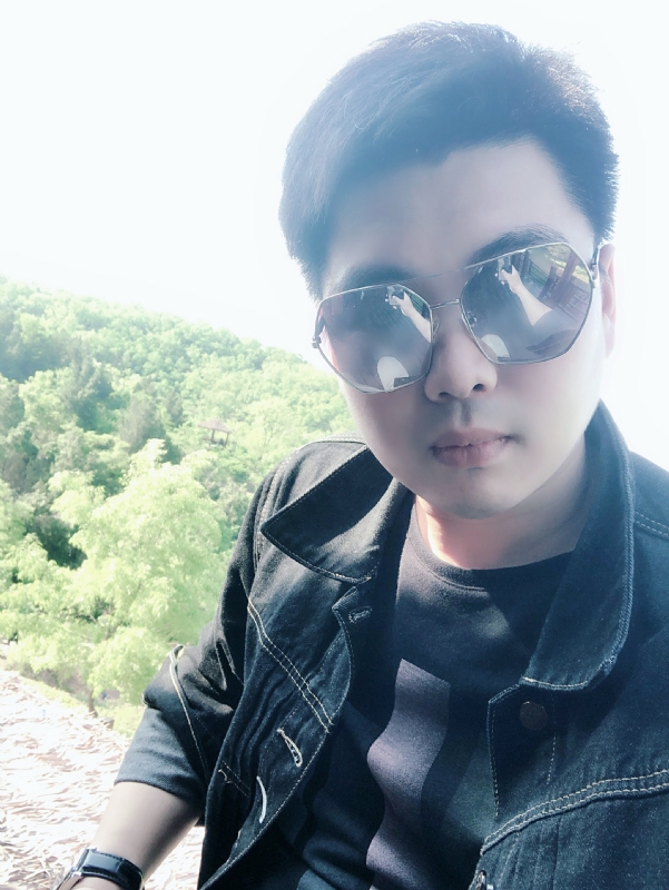 刁雅楠的第一张照片--上饶相亲服务中心