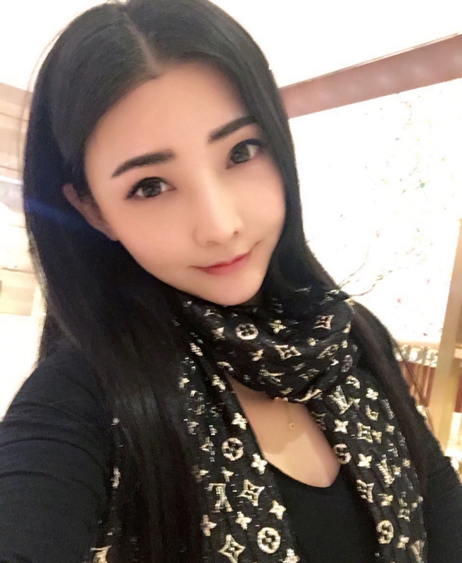 詩詩的第一张照片--上饶相亲服务中心