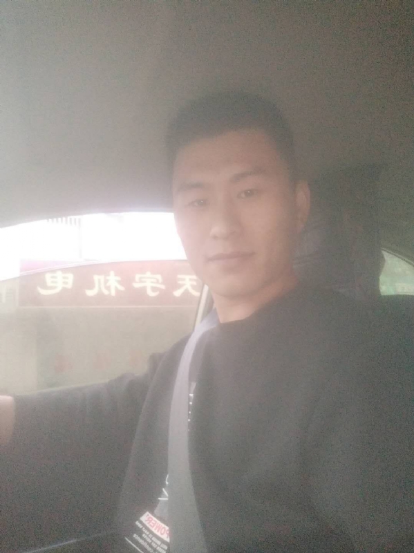 老鼠爱上猫的第一张照片--上饶相亲服务中心