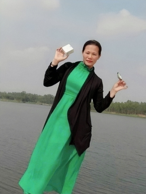 李梅的第三张照片--上饶相亲服务中心