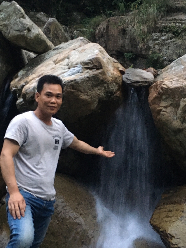 Luang少的第三张照片--上饶相亲服务中心