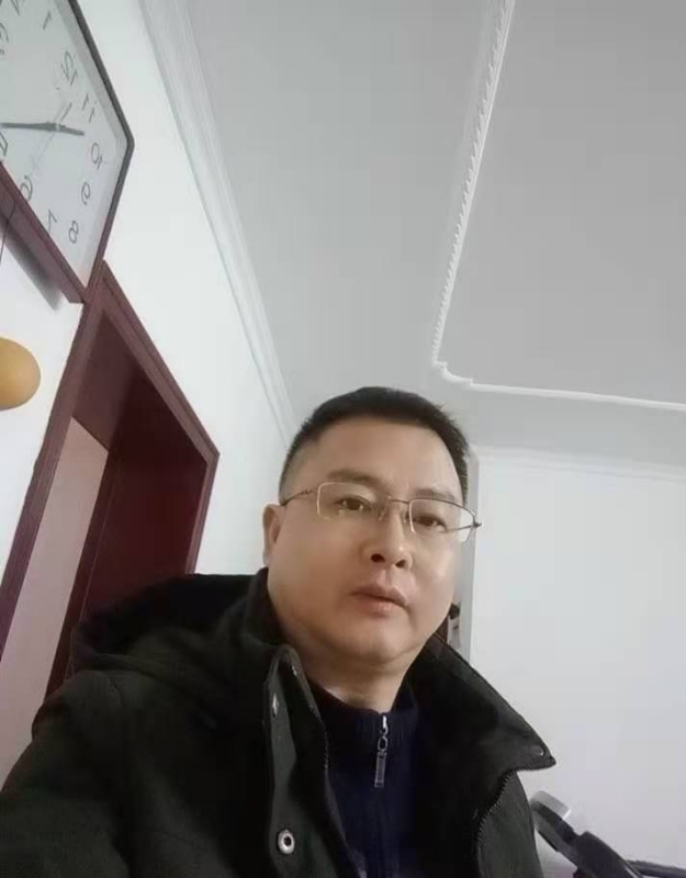 想牵你的手的第一张照片--上饶相亲服务中心