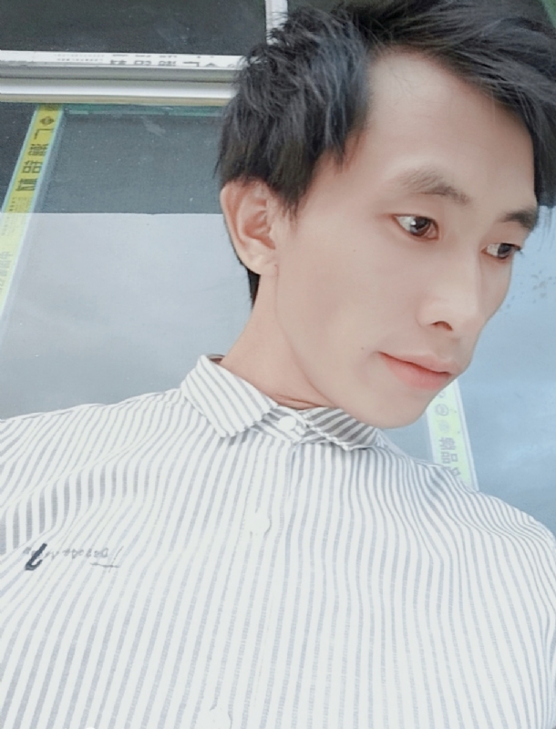 寻找下一个路口的第一张照片--上饶相亲服务中心