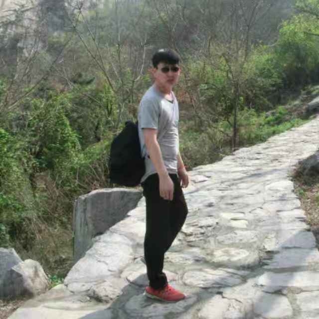 薛俊贤的第一张照片--上饶相亲服务中心