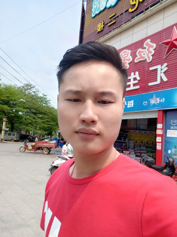 刘振军的第一张照片--上饶相亲服务中心