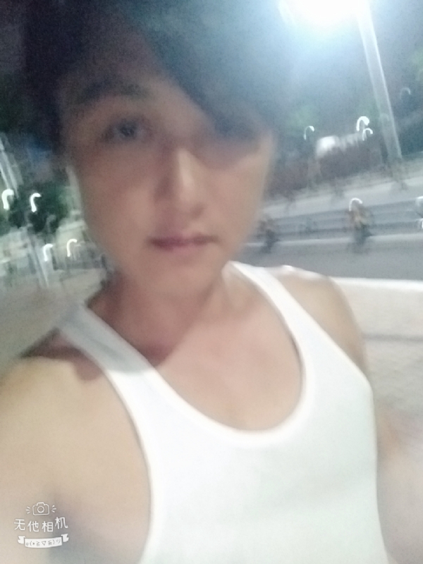 弟弟的第一张照片--上饶相亲服务中心