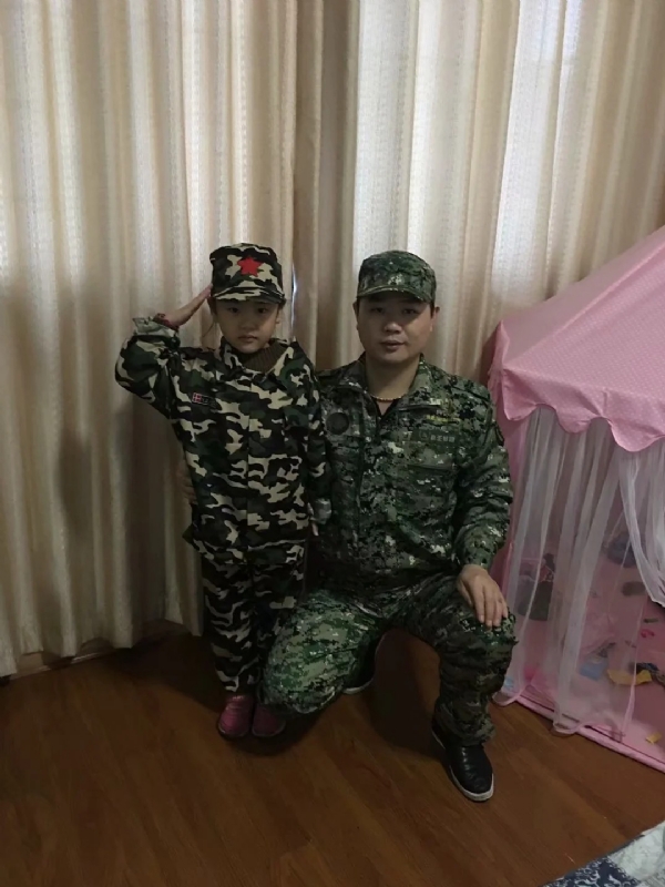 俗人的第一张照片--上饶相亲服务中心