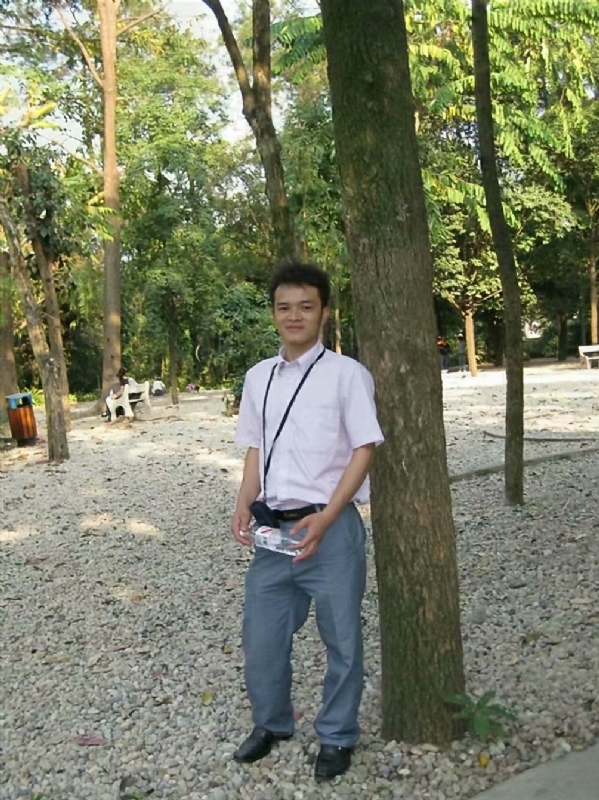 雨浓的第二张照片--上饶相亲服务中心