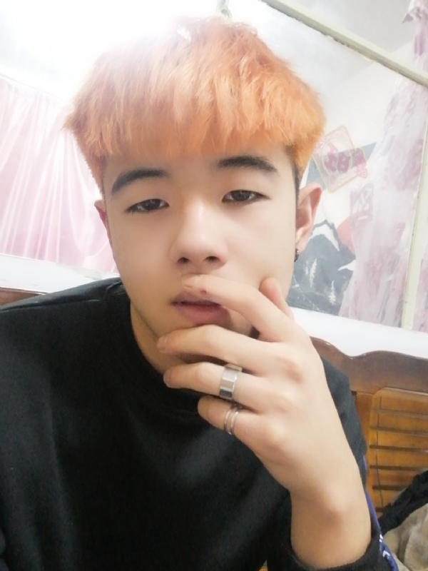 钟宇诗的第一张照片--上饶相亲服务中心