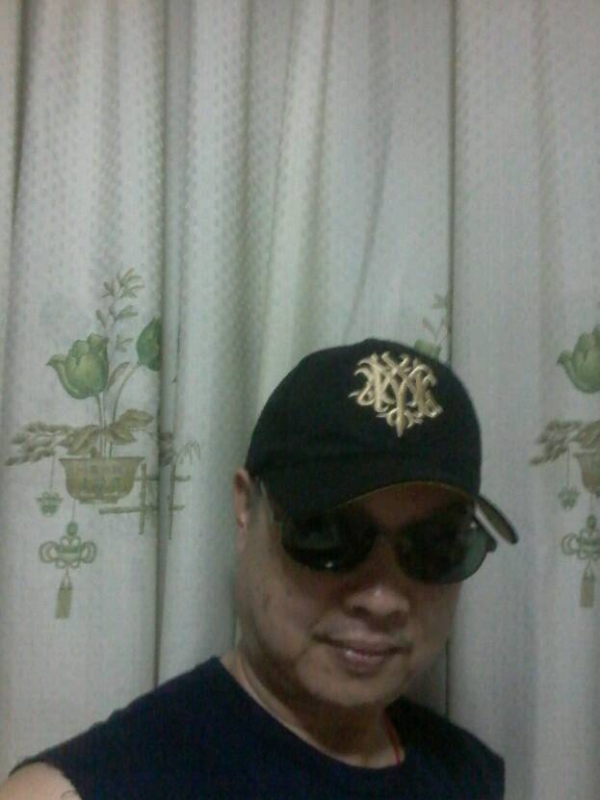 时尚厨男的第一张照片--上饶相亲服务中心