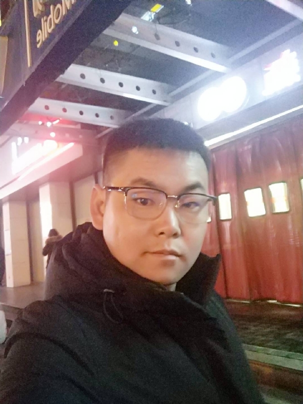 杜跃龙的第二张照片--上饶相亲服务中心