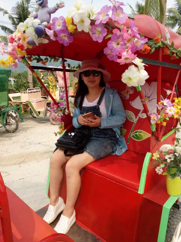 雨纷纷的第一张照片--上饶相亲服务中心