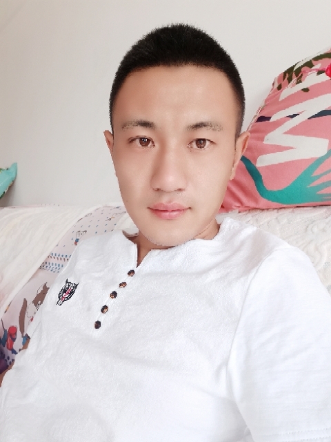 海阔天空的第一张照片--上饶相亲服务中心