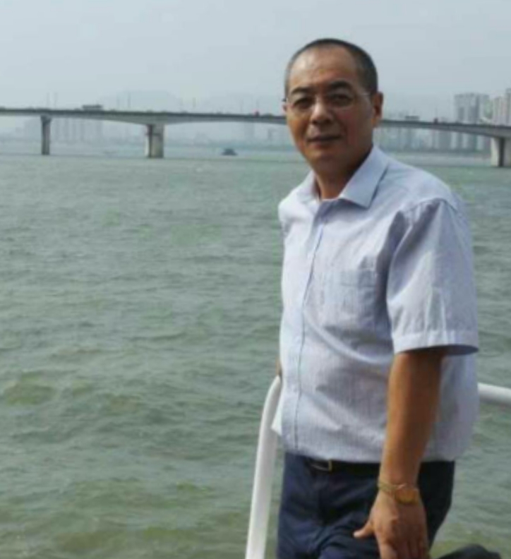 辛民的第二张照片--上饶相亲服务中心