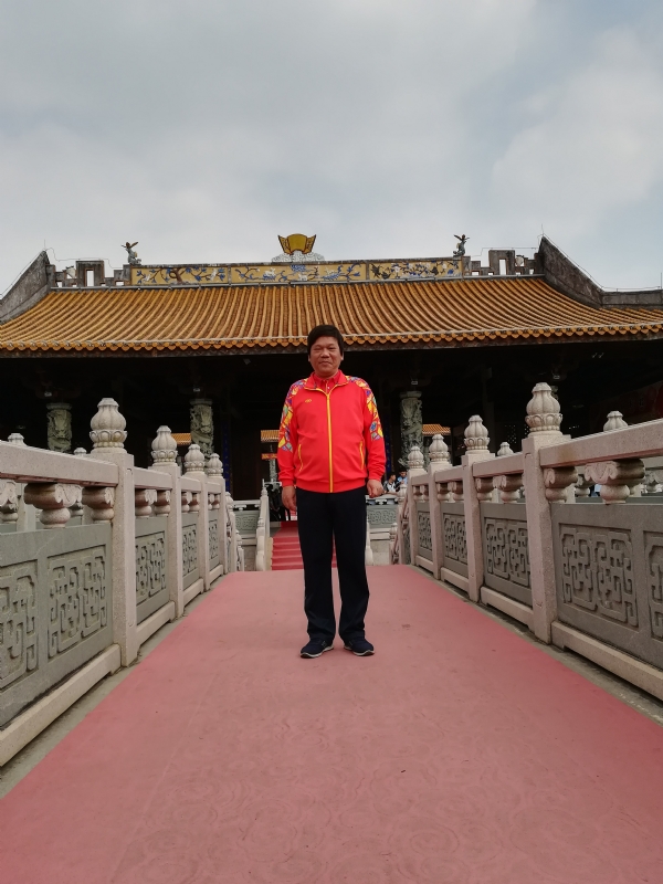 红尘老生的第一张照片--上饶相亲服务中心