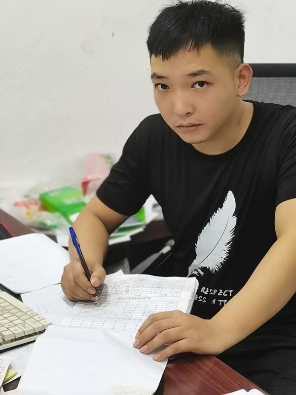 寻找另一伴的第一张照片--上饶相亲服务中心