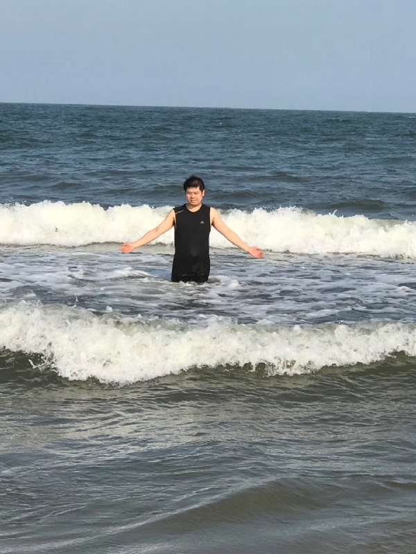 TS杰的第一张照片--上饶相亲服务中心