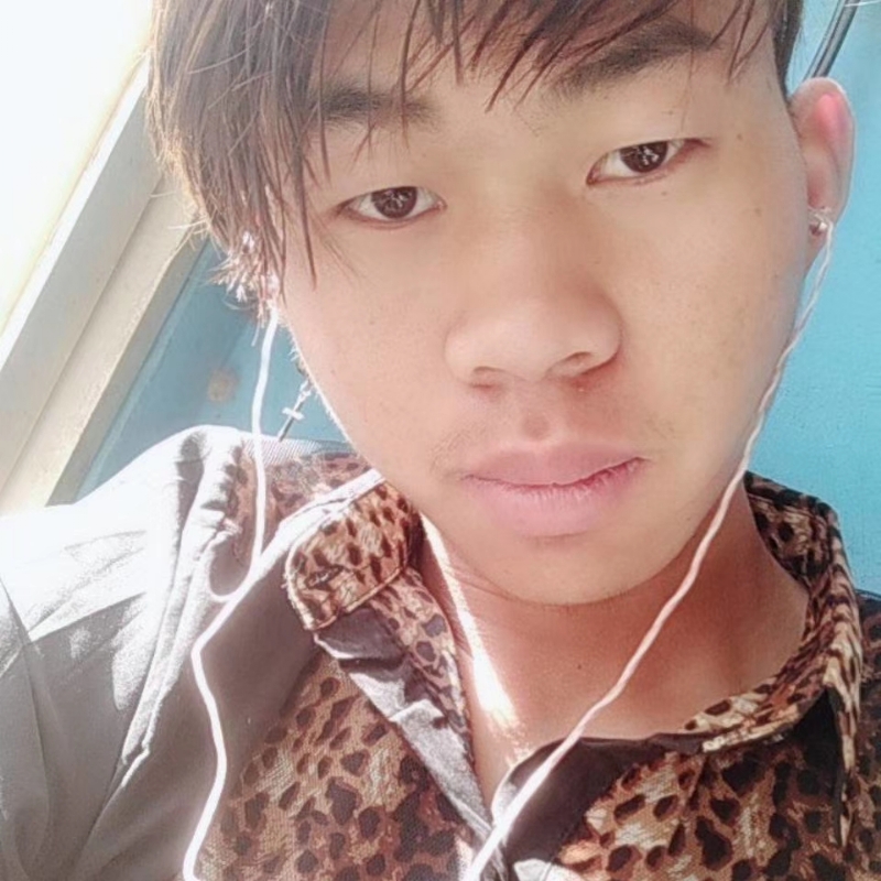 少年不在少的第三张照片--上饶相亲服务中心