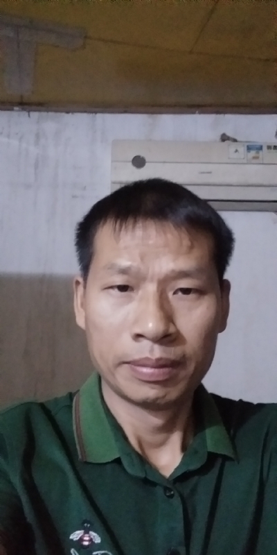 执着跋涉的第三张照片--上饶相亲服务中心