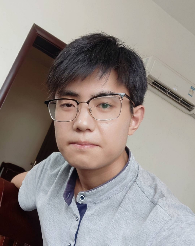 孤独患者的第二张照片--上饶相亲服务中心