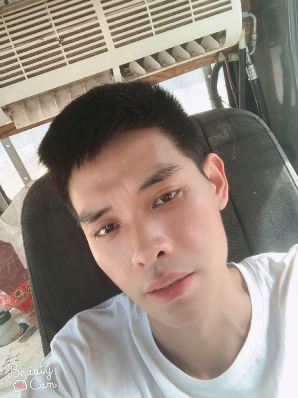 小董的第一张照片--上饶相亲服务中心