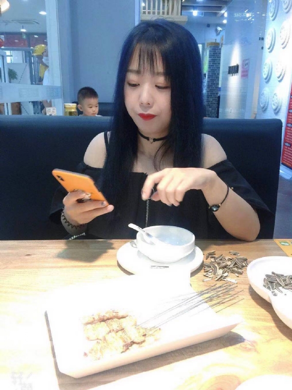 程程的第一张照片--上饶相亲服务中心