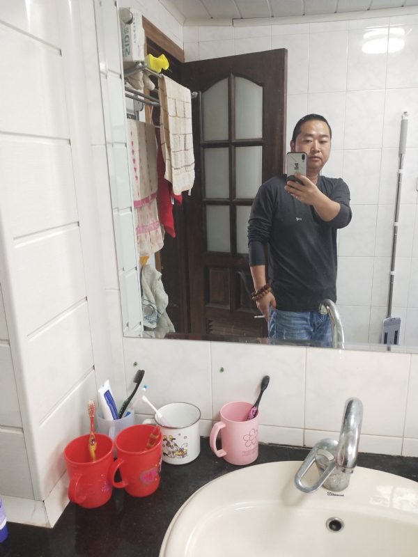 半世人间的第二张照片--上饶相亲服务中心