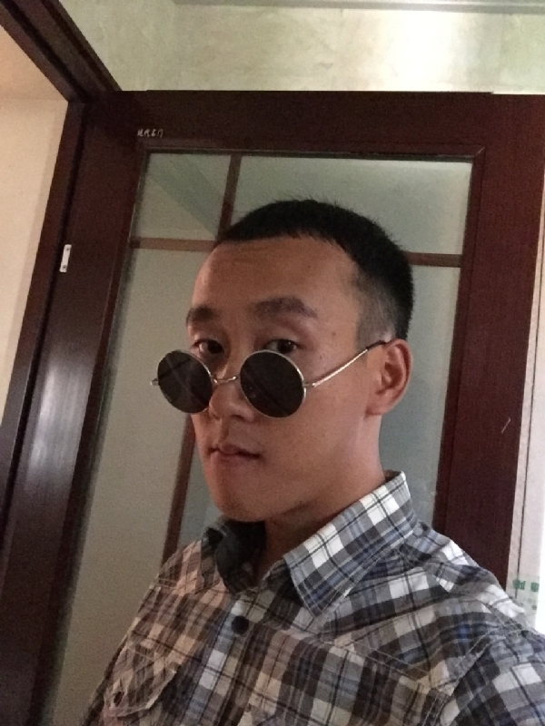 悲喜的第一张照片--上饶相亲服务中心