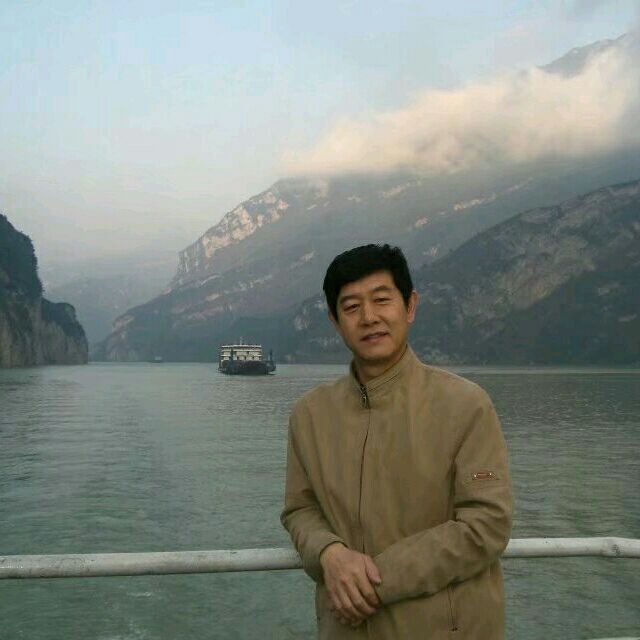 优秀善良1.78的第二张照片--上饶相亲服务中心