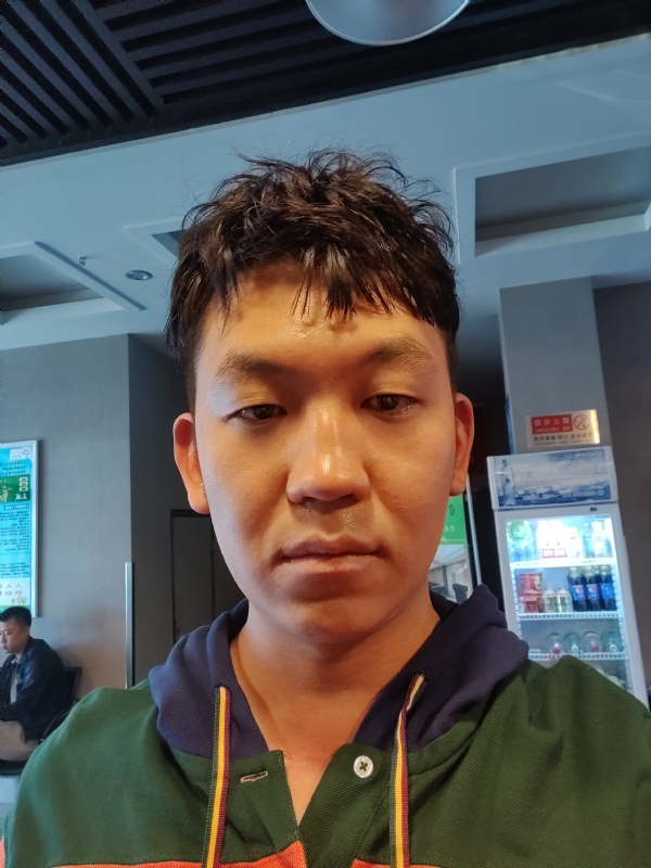 文哈哈的第一张照片--上饶相亲服务中心