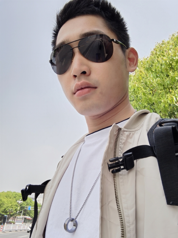 残花落陌,的第一张照片--上饶相亲服务中心