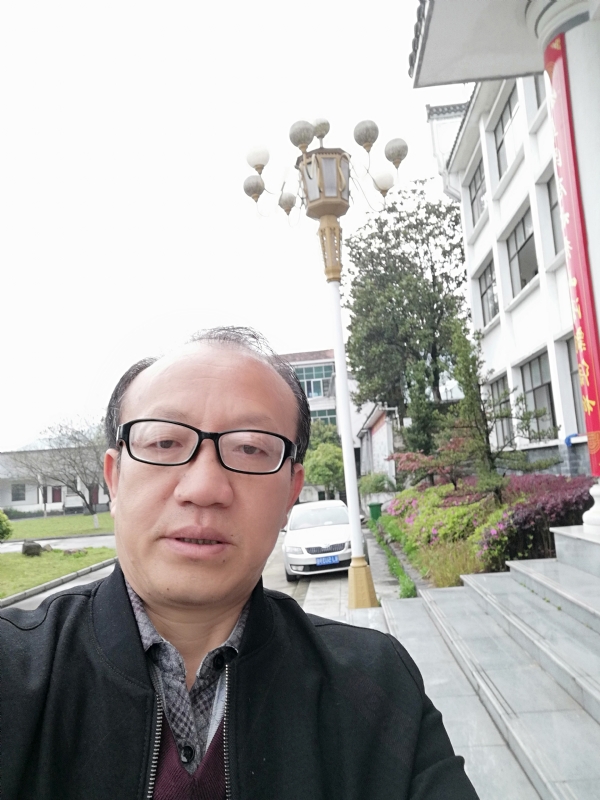 玫瑰祥云的第二张照片--上饶相亲服务中心