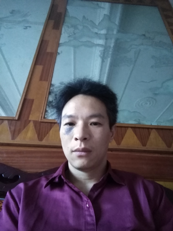 风中落叶的第一张照片--上饶相亲服务中心