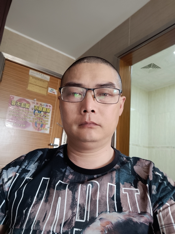 心梦无痕的第一张照片--上饶相亲服务中心