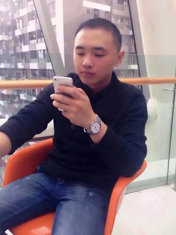 一个人的第一张照片--上饶相亲服务中心