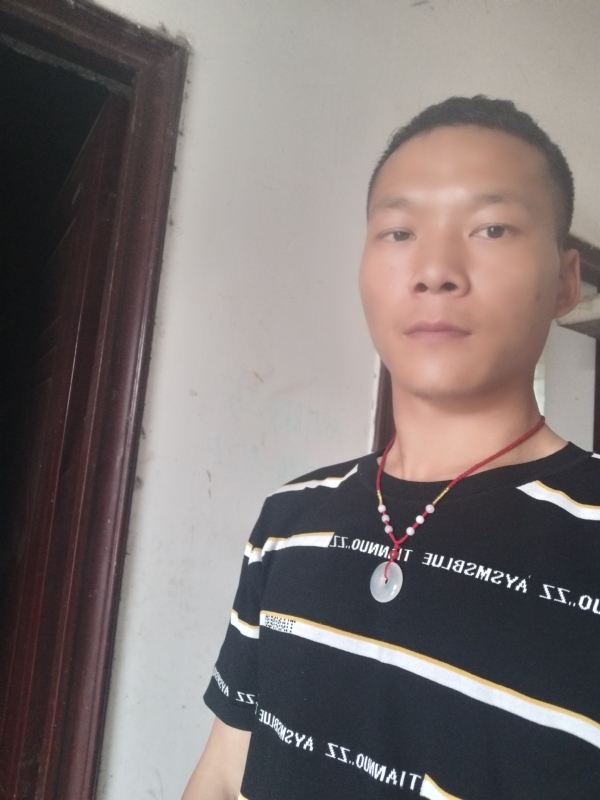 爱，请深爱的第二张照片--上饶相亲服务中心