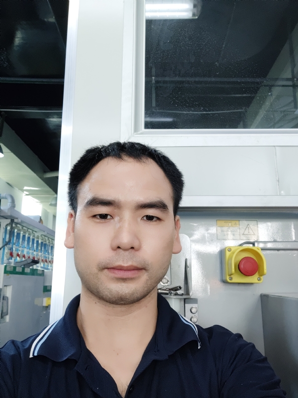 黄伟的第一张照片--上饶相亲服务中心