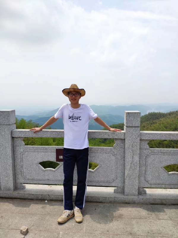 华华的第四张照片--上饶相亲服务中心