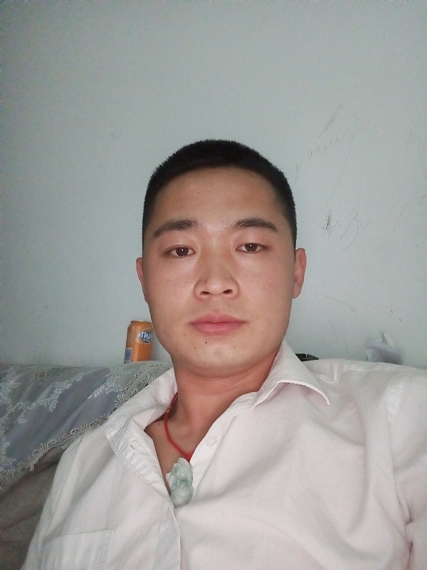 也许太年轻的第一张照片--上饶相亲服务中心