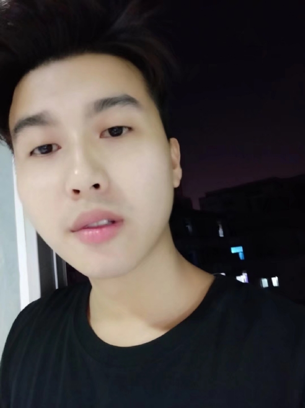 皮特王的第二张照片--上饶相亲服务中心