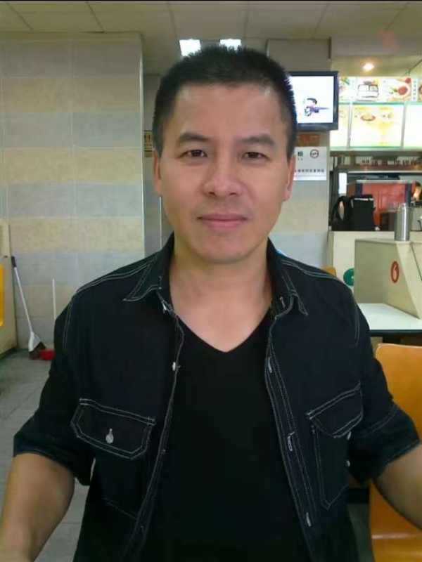 享受孤独的第一张照片--上饶相亲服务中心