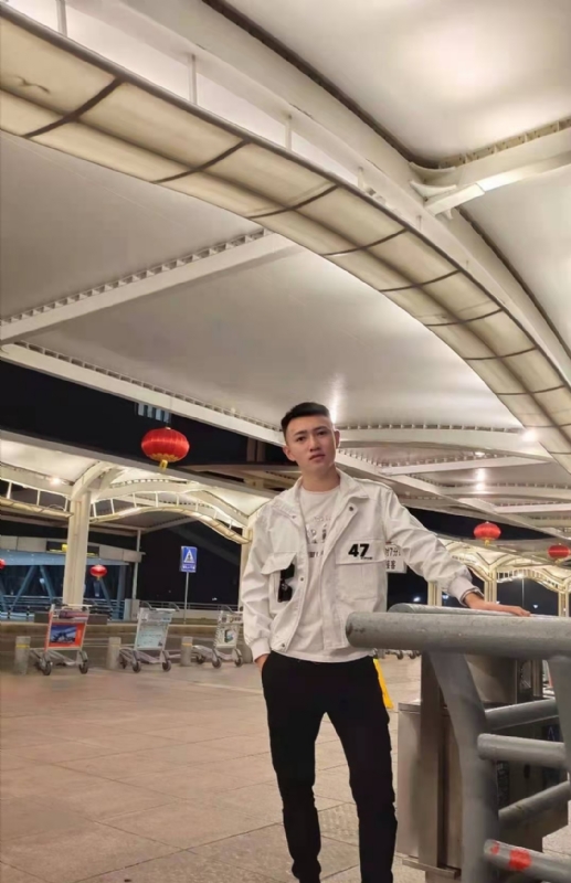 猕猴的第一张照片--上饶相亲服务中心