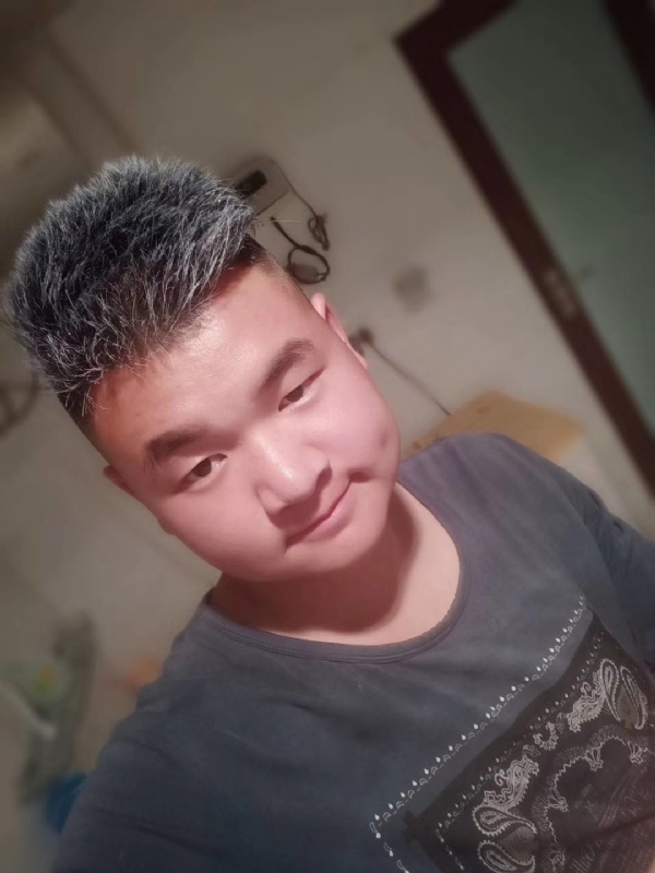 李子木的第二张照片--上饶相亲服务中心