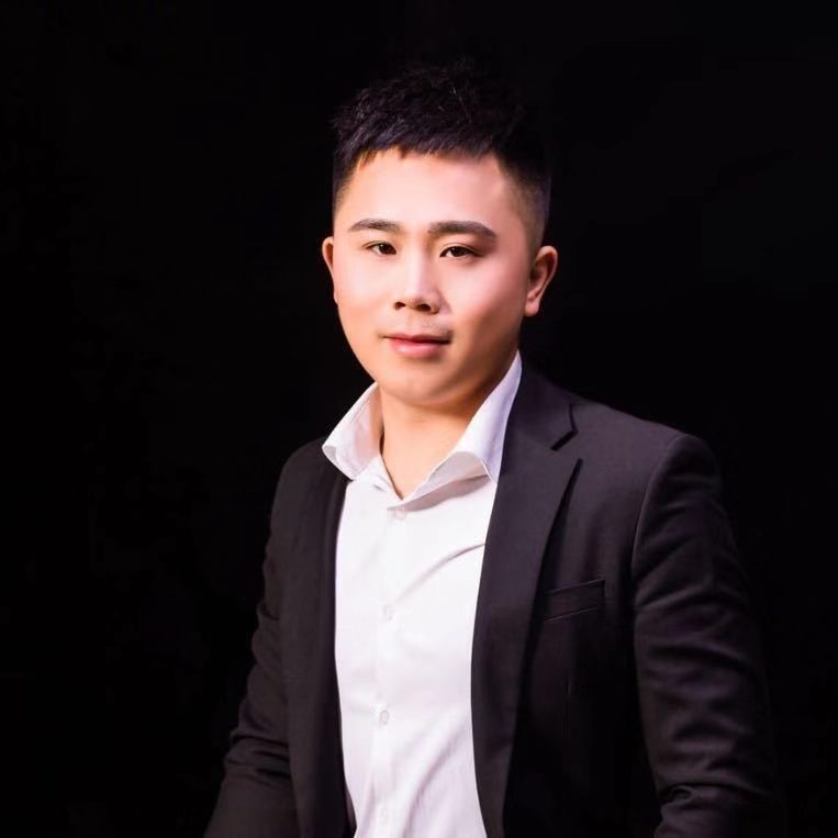 只欠东风的第一张照片--上饶相亲服务中心