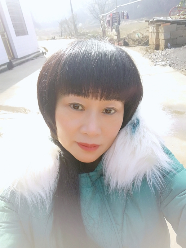 金鱼儿的第一张照片--上饶相亲服务中心