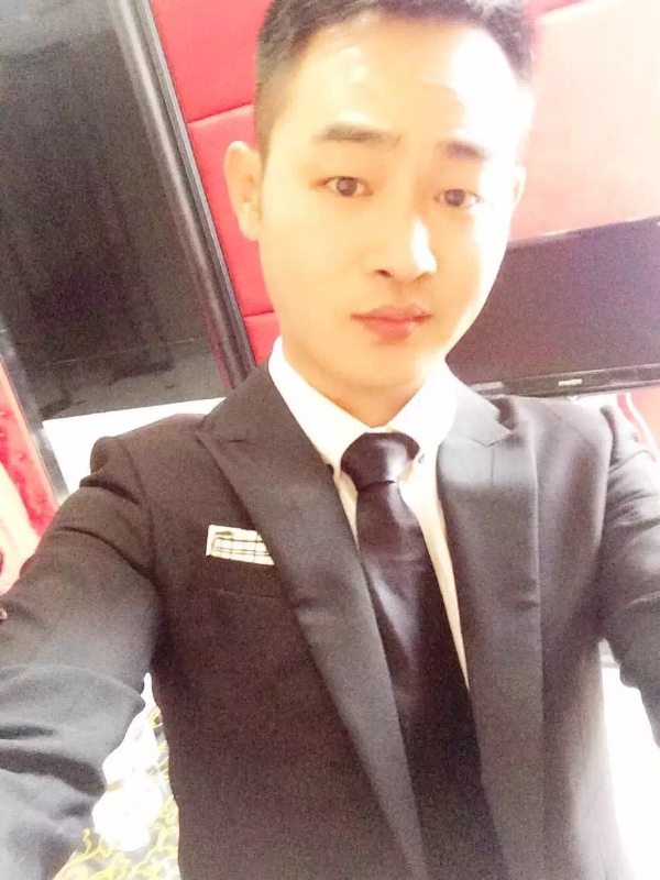 富强的第二张照片--上饶相亲服务中心